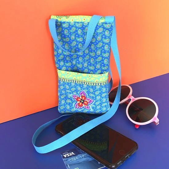 kit-pochette-telephone-india 2.webp