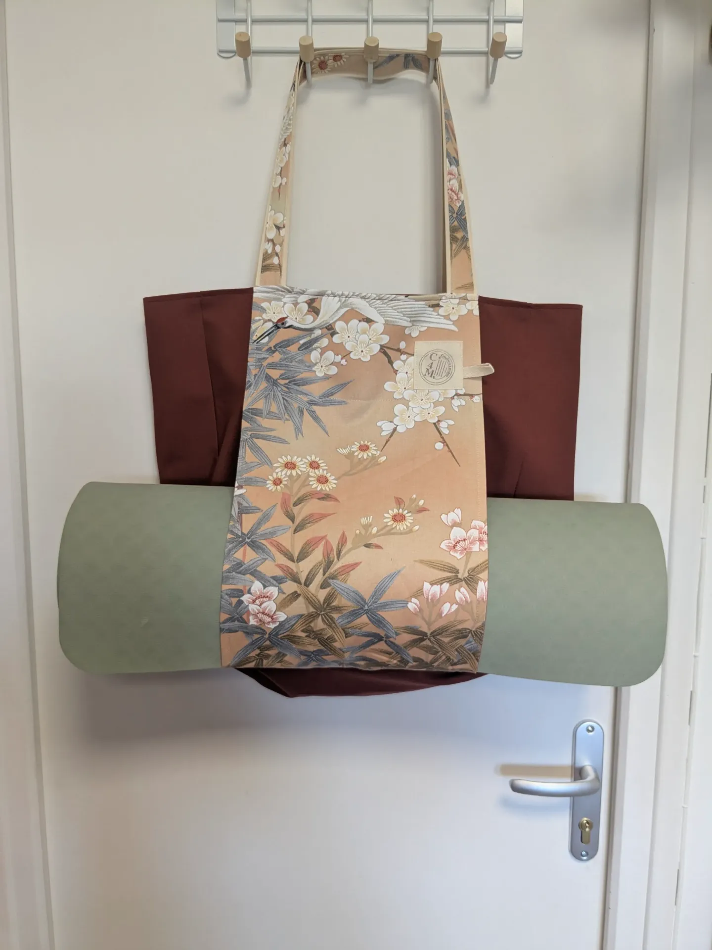 sac yoga rose