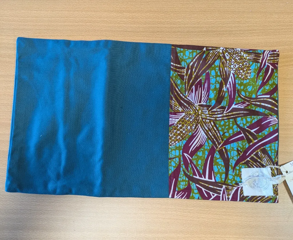Coussin vert wax 30x50 cm